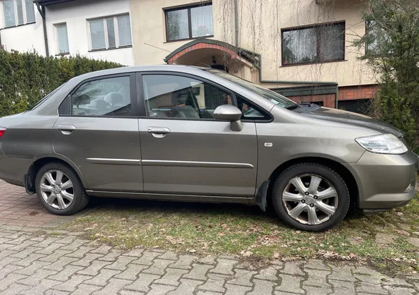 żychlin Honda City cena 9000 przebieg: 317440, rok produkcji 2007 z Żychlin